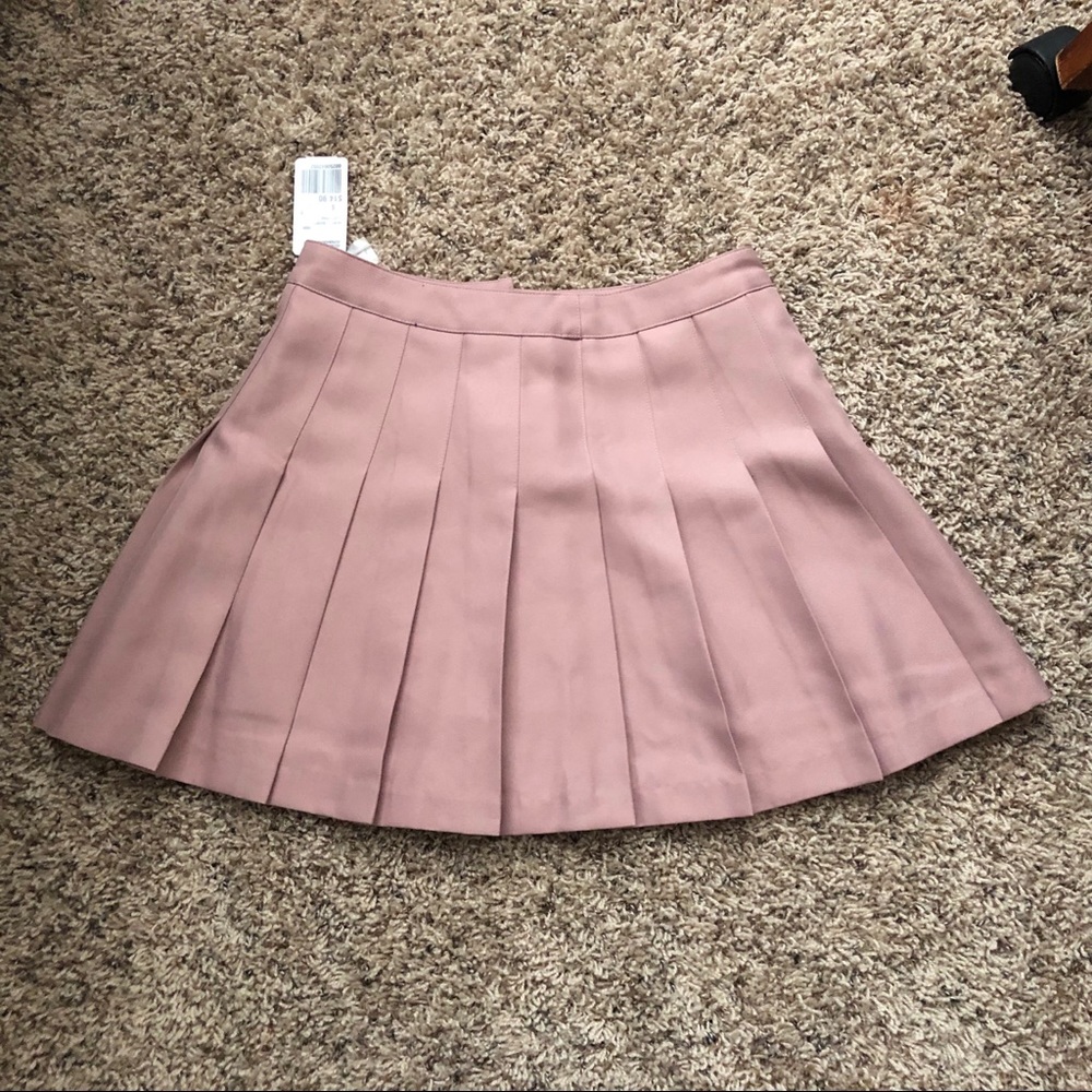 NWT Forever 21 Pink Pleated Skirt